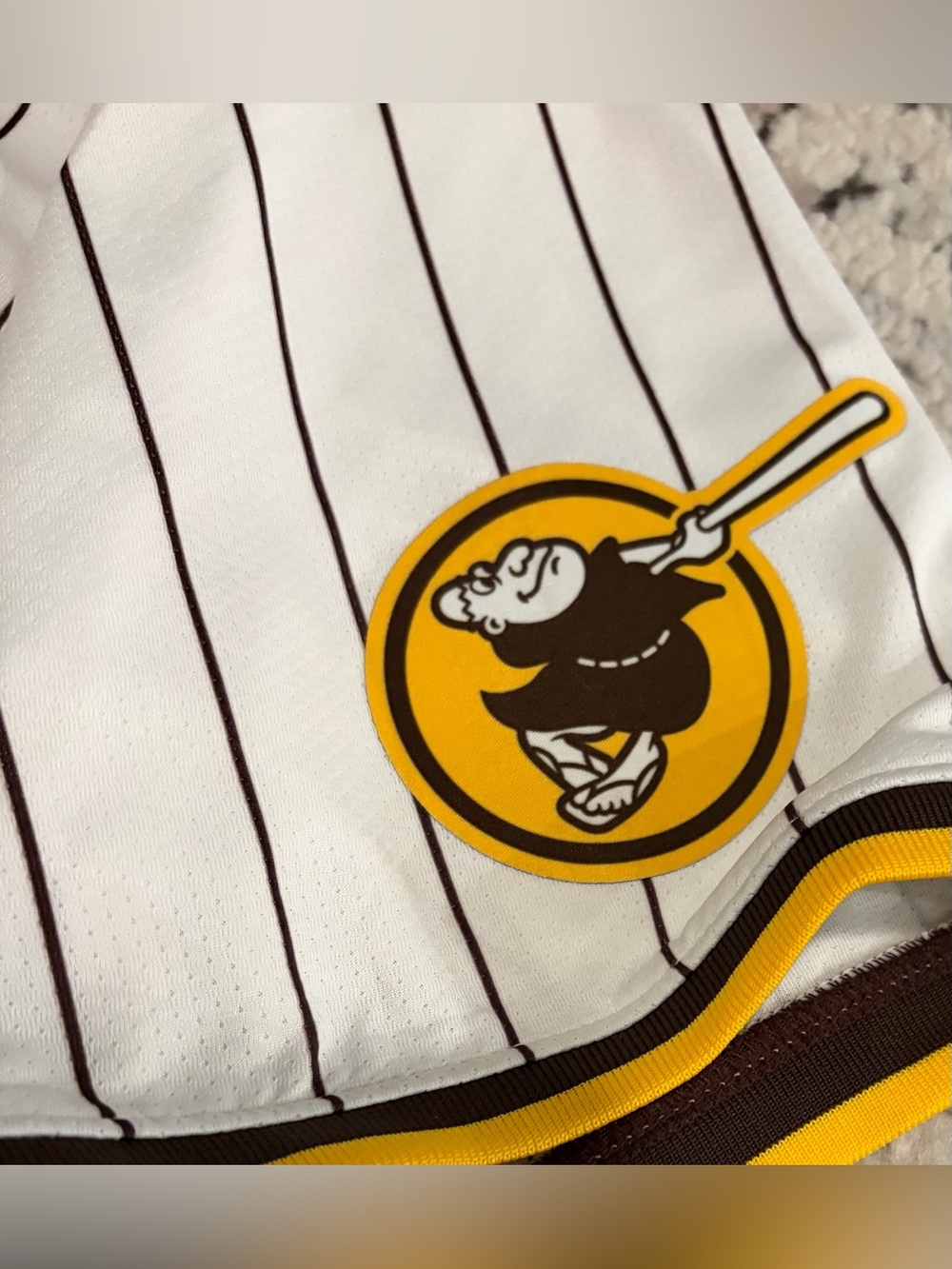 Nike Authentic San Diego Padres Baseball MLB Pinstripe Jersey Men’s Size: Medium - Picture 6 of 9